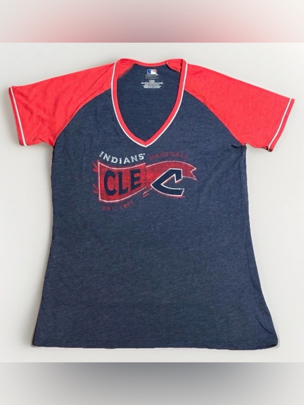NWOT - Women’s Cleveland Indians Red & Blue T-Shirt, Size - L